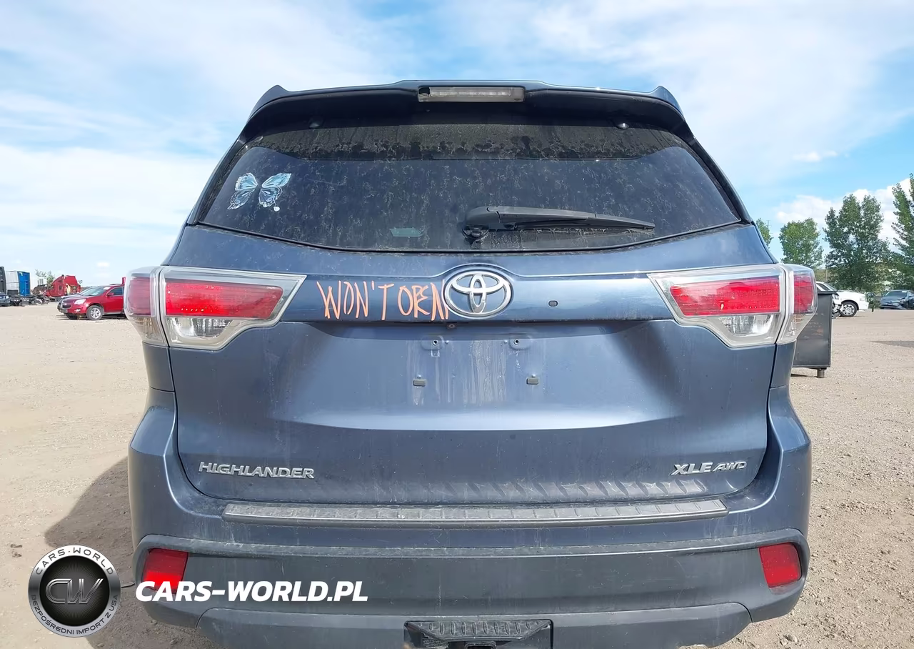 2015 Toyota Highlander Xle V6 VIN:5TDJKRFH7FS136132 - 17
