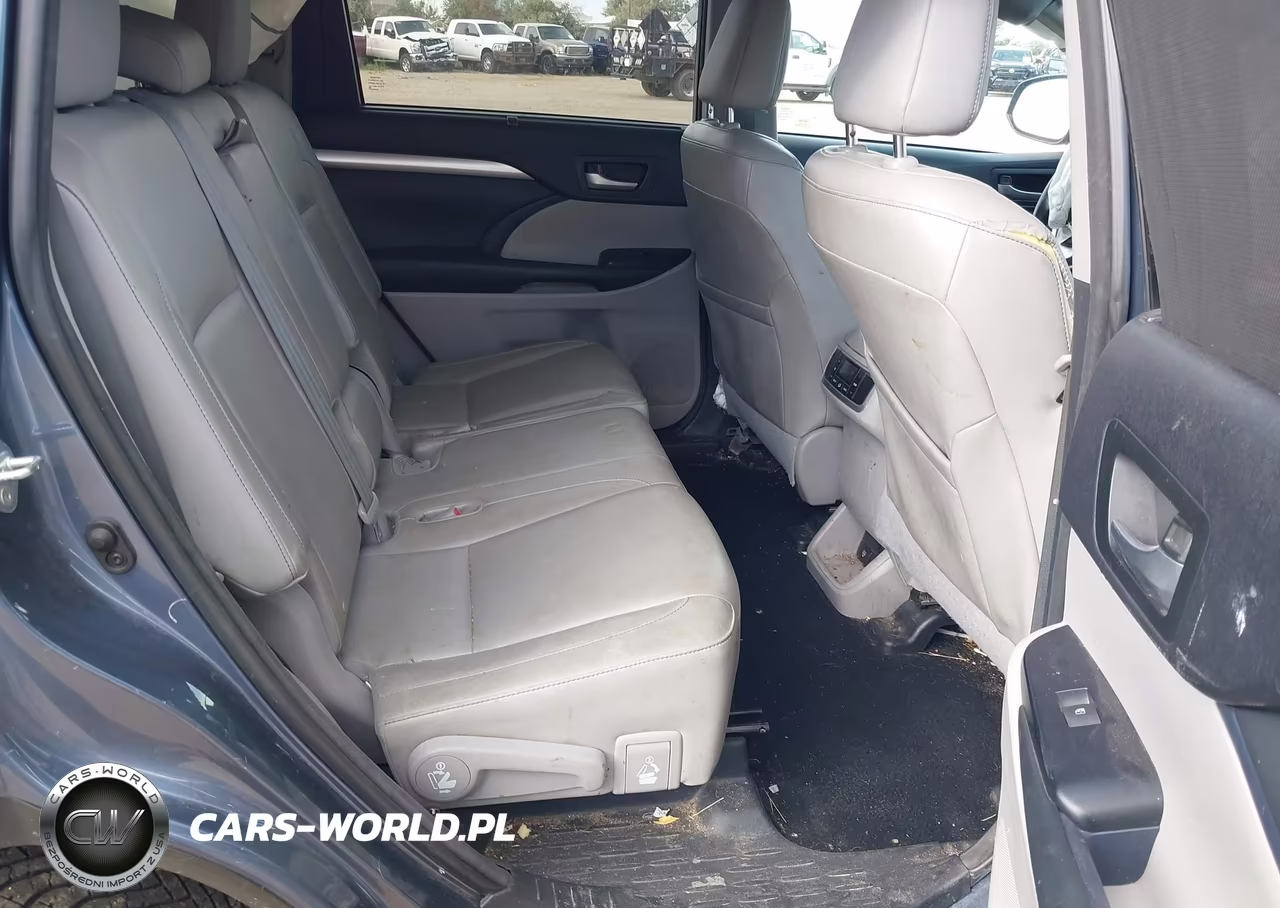 2015 Toyota Highlander Xle V6 VIN:5TDJKRFH7FS136132 - 8