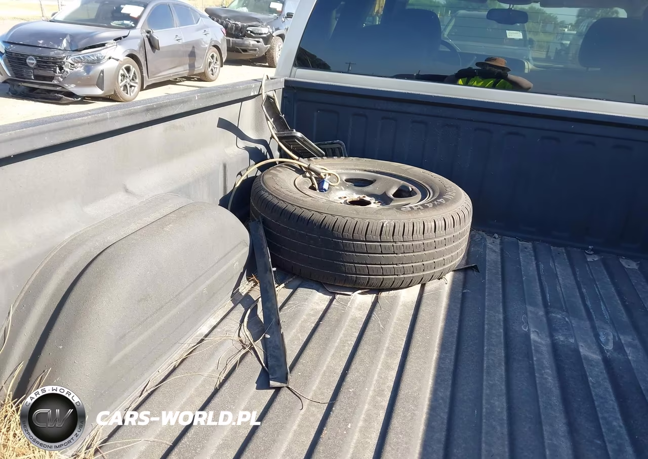 2004 Chevrolet Silverado 1500 Ls VIN:1GCEC19X74Z231899 - 12