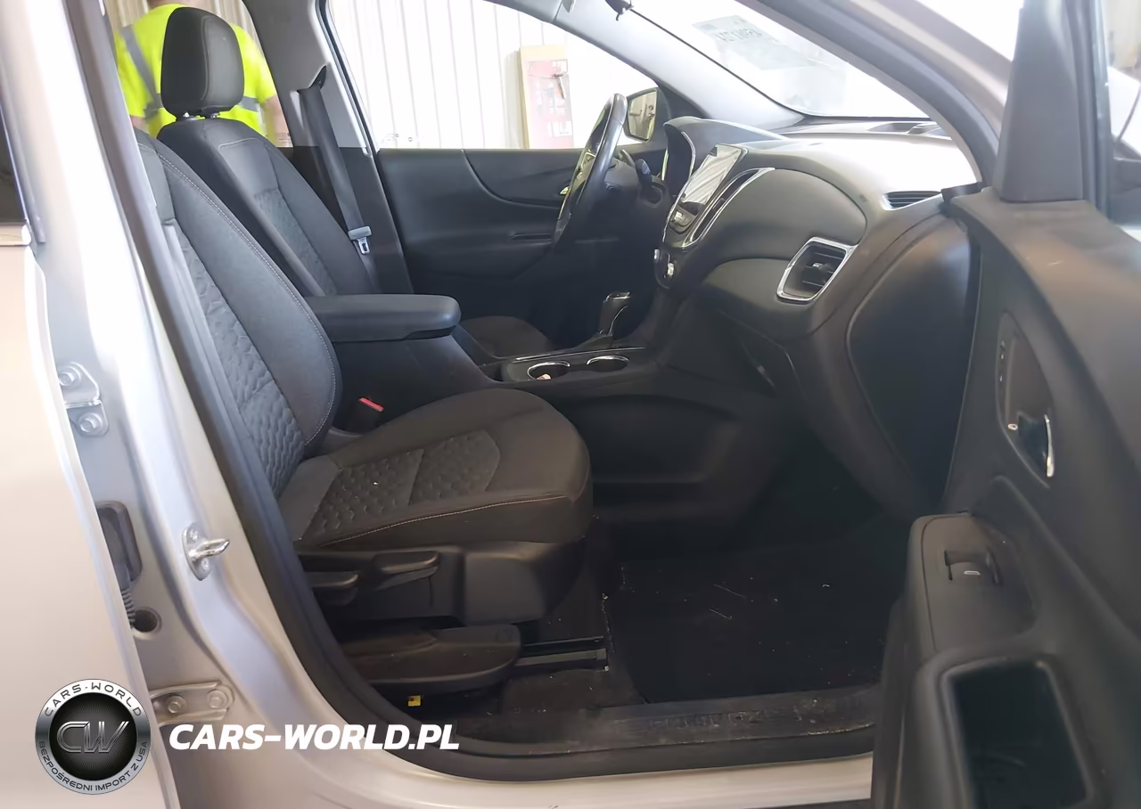 2019 Chevrolet Equinox Lt VIN:2GNAXKEV4K6301906 - 5