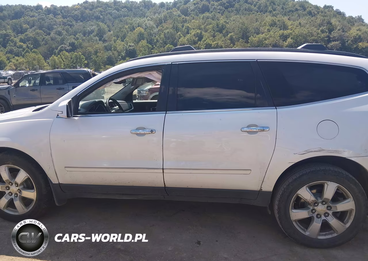 2017 Chevrolet Traverse Premier VIN:1GNKVJKD2HJ130102 - 14