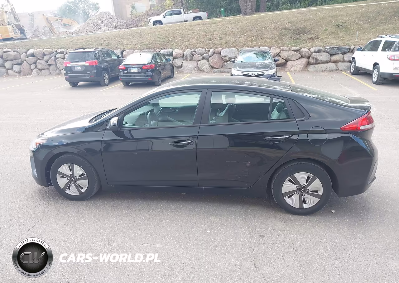 2021 Hyundai Ioniq Hybrid Blue VIN:KMHC65LC5MU246101 - 15