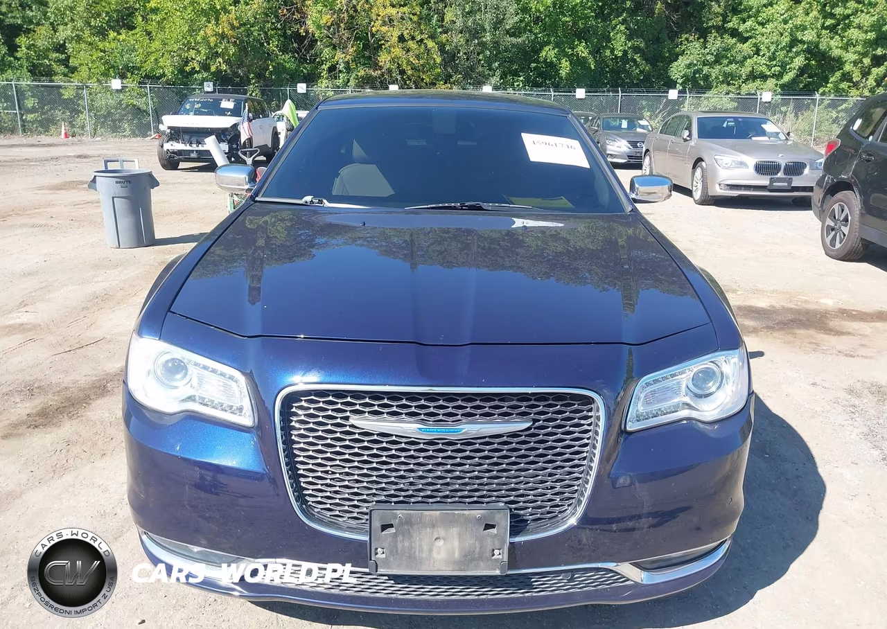 2015 Chrysler 300C VIN:2C3CCAET0FH756692 - 12