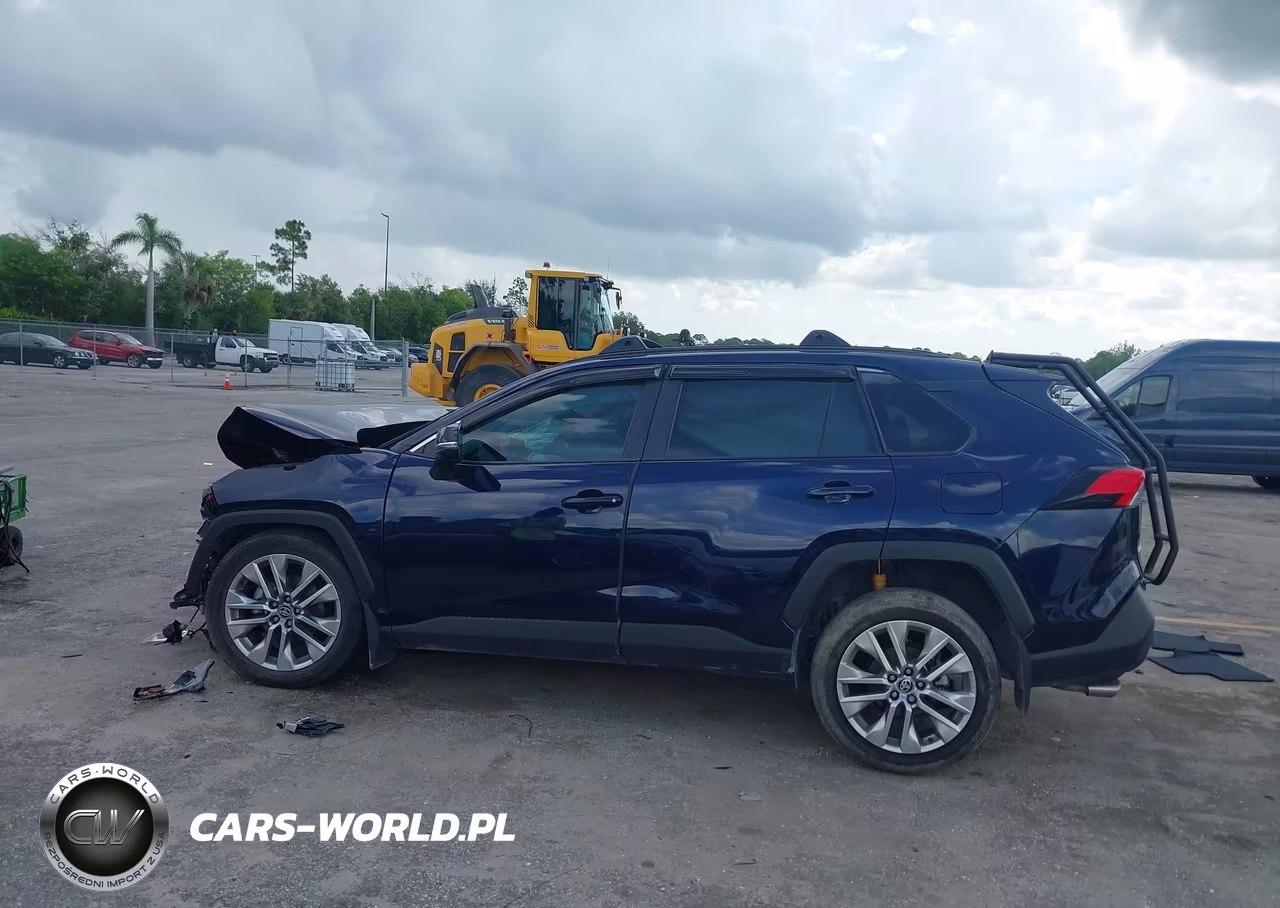2024 Toyota Rav4 Xle Premium VIN:2T3C1RFV7RW340322 - 15