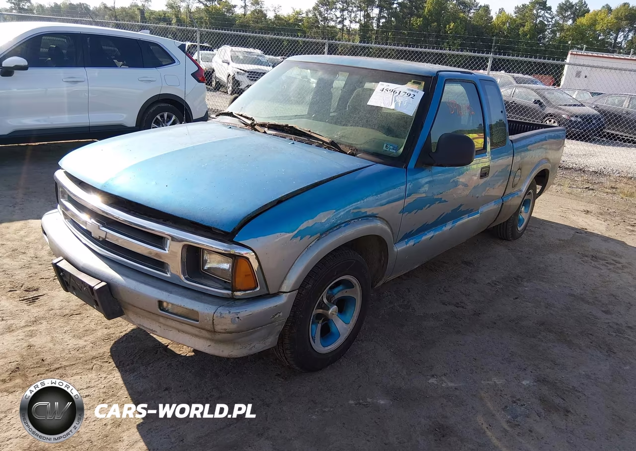 1997 Chevrolet S-10 Ls Fleetside VIN:1GCCS19X7V8170832 - 2