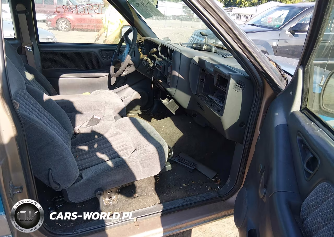 1997 Chevrolet S-10 Ls Fleetside VIN:1GCCS19X7V8170832 - 5