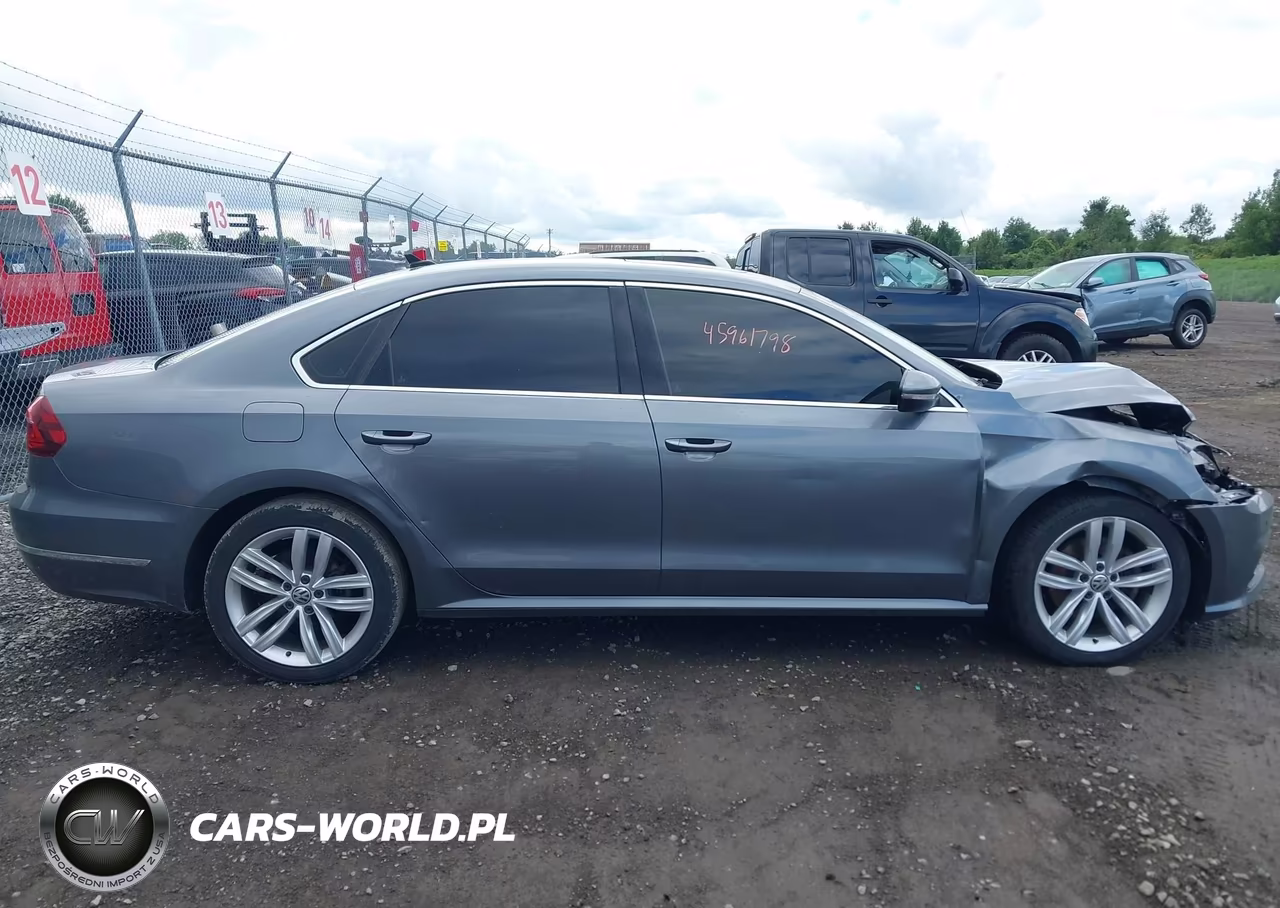 2018 Volkswagen Passat 2.0T Se VIN:1VWBA7A36JC029460 - 13