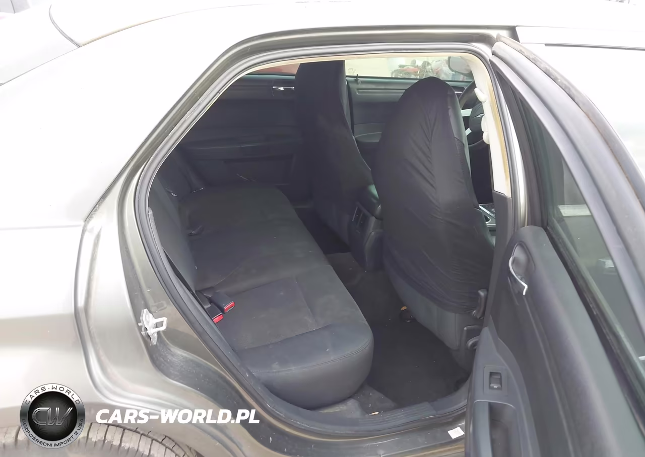 2008 Chrysler 300 Lx VIN:2C3KA43R28H123768 - 8