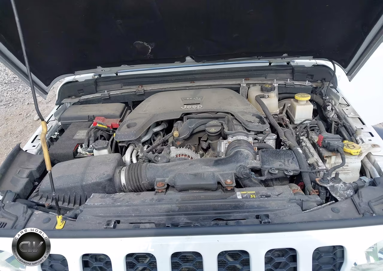 2020 Jeep Gladiator Sport S 4X4 VIN:1C6HJTAG9LL124968 - 10