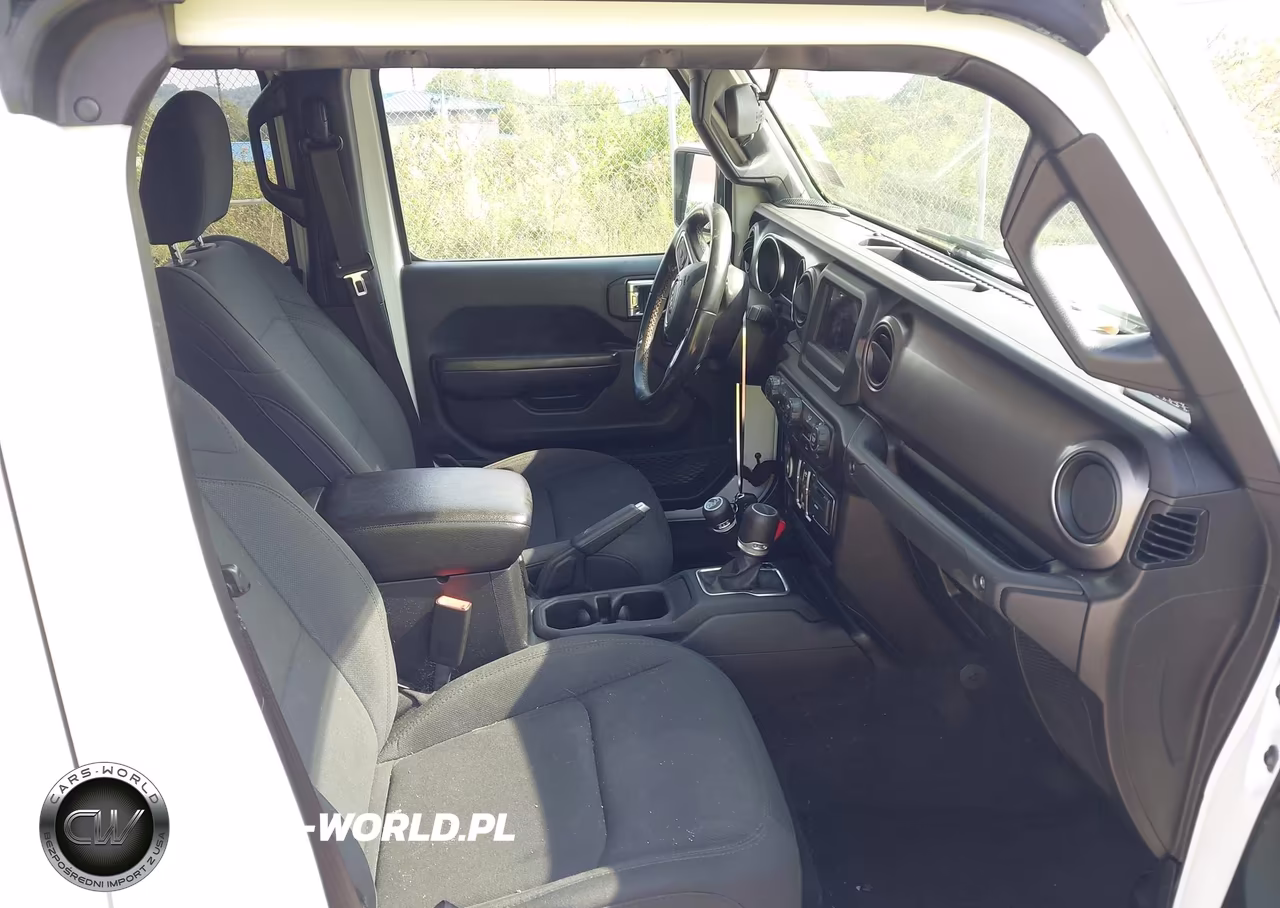 2020 Jeep Gladiator Sport S 4X4 VIN:1C6HJTAG9LL124968 - 5