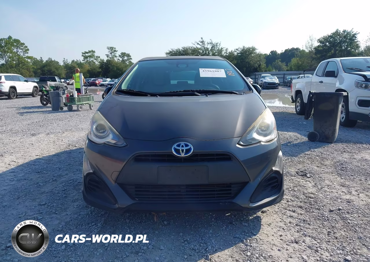 2017 Toyota Prius C One VIN:JTDKDTB35H1592748 - 12