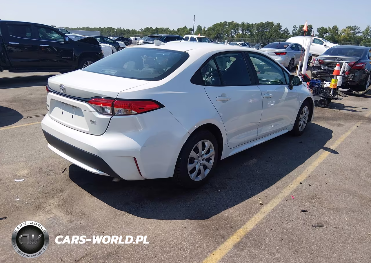 2022 Toyota Corolla Le VIN:5YFEPMAE5NP301542 - 4