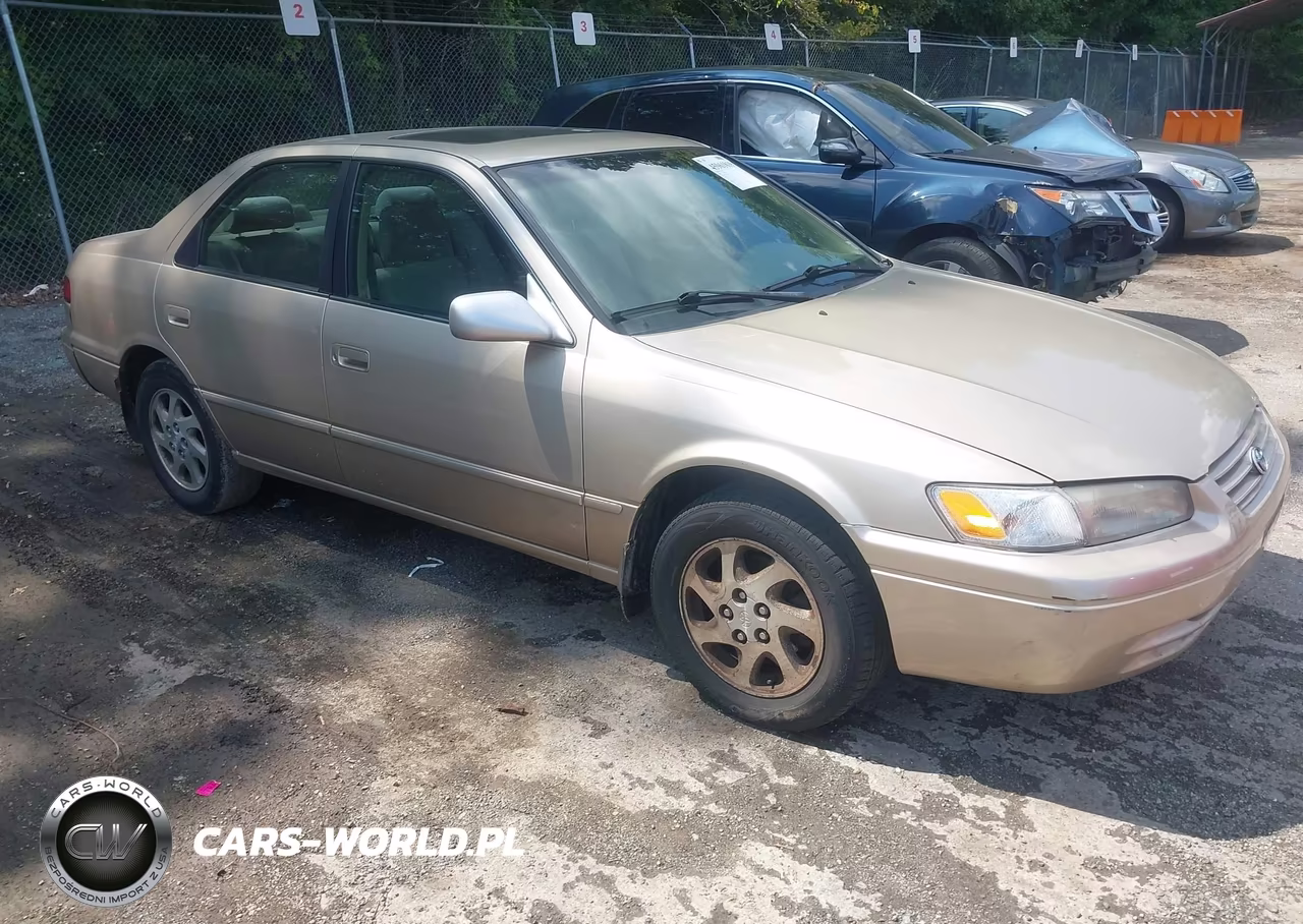 1999 Toyota Camry Le V6