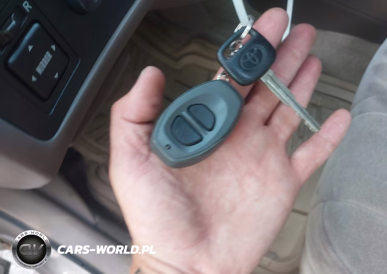 1999 Toyota Camry Le V6 VIN:JT2BF22K8X0174693 - 11