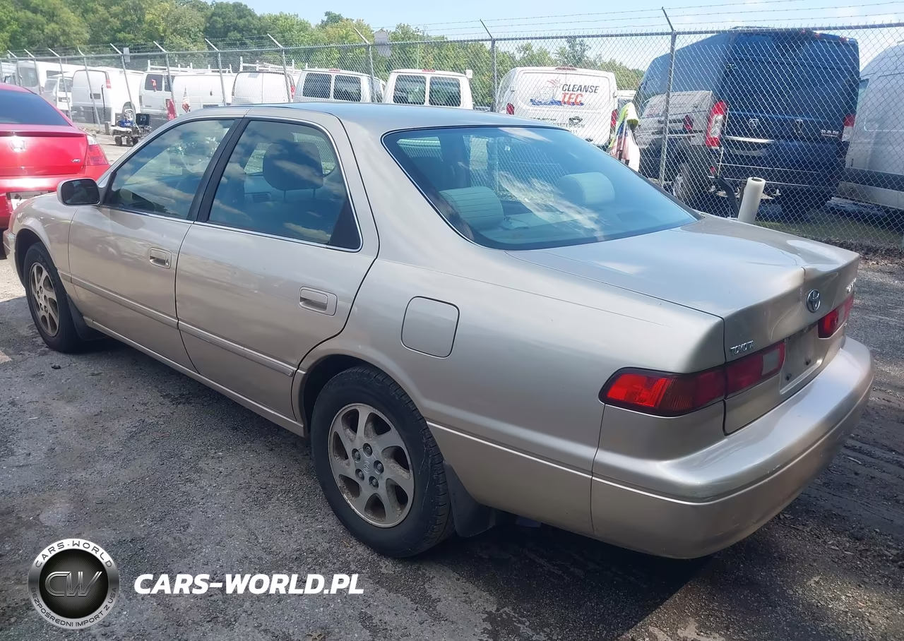 1999 Toyota Camry Le V6 VIN:JT2BF22K8X0174693 - 3