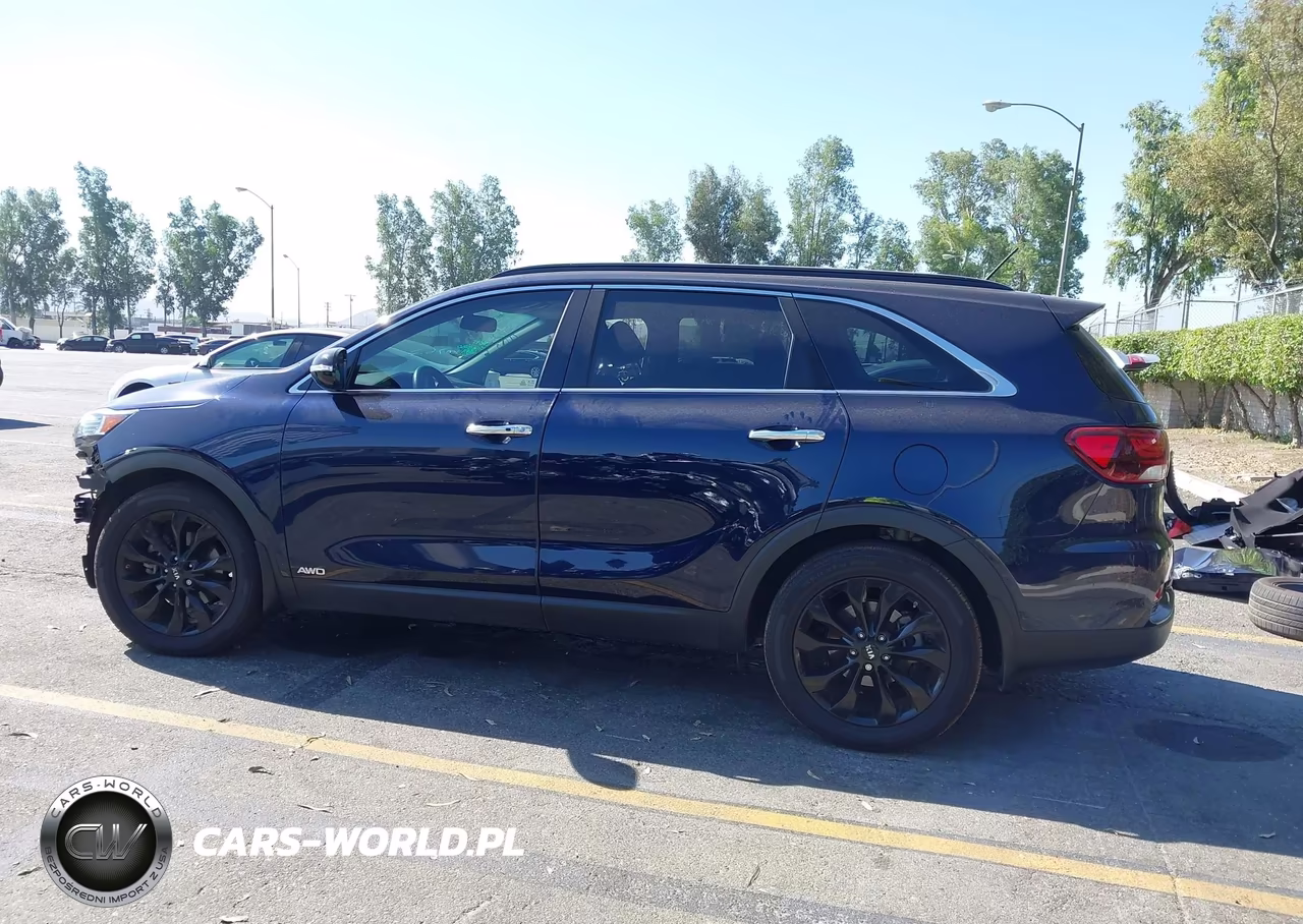 2020 Kia Sorento 3.3L S VIN:5XYPGDA53LG657076 - 15
