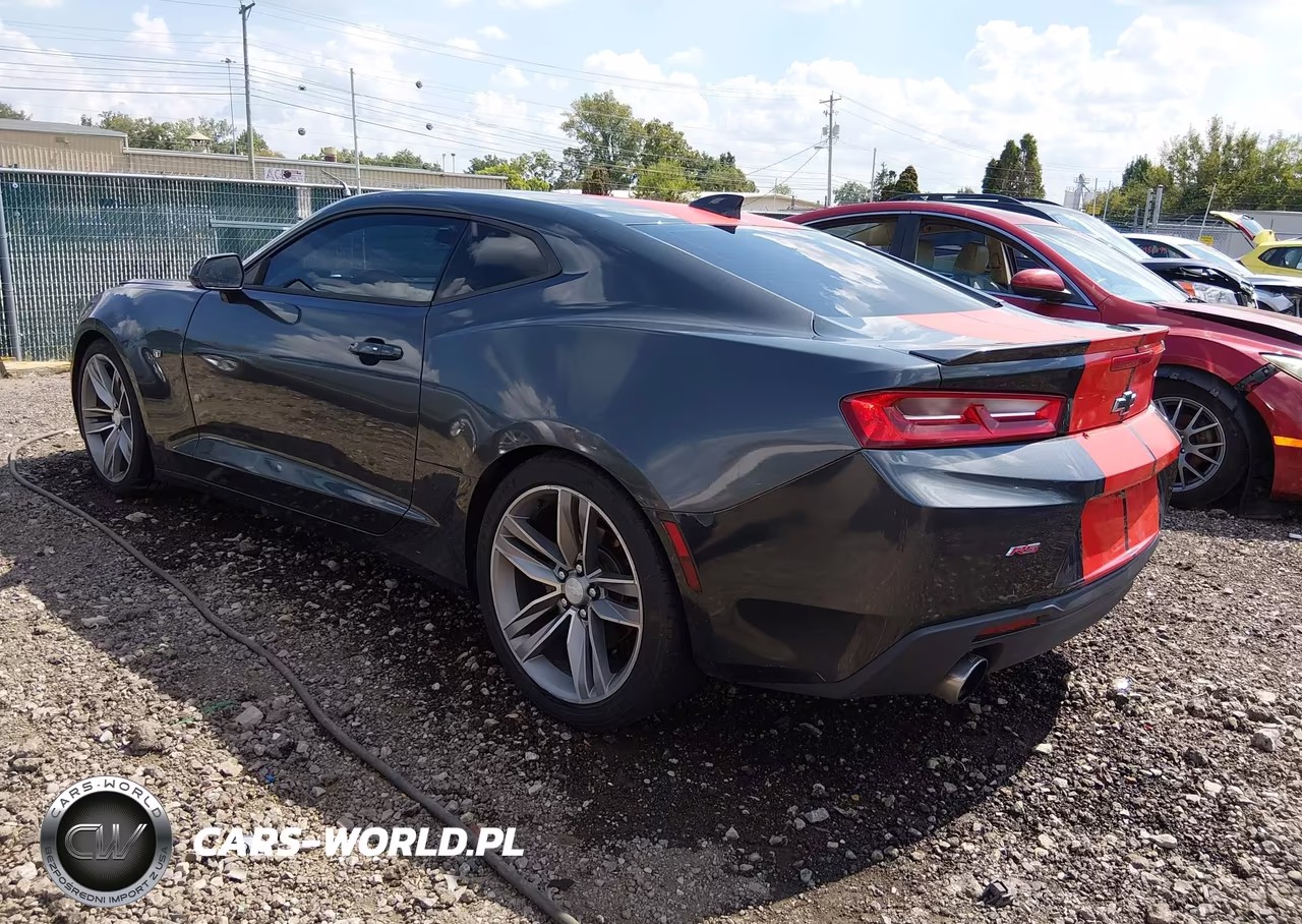 2018 Chevrolet Camaro 1Lt VIN:1G1FB1RSXJ0118064 - 3