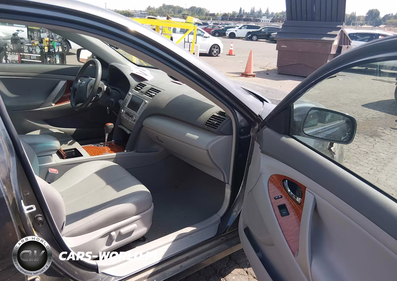 2011 Toyota Camry Xle VIN:4T4BF3EK8BR107636 - 5