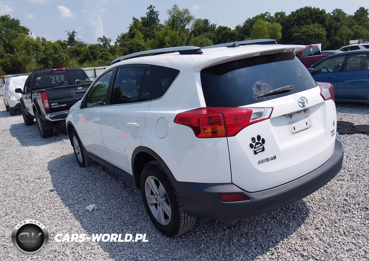 2013 Toyota Rav4 Xle VIN:2T3RFREV1DW070154 - 3