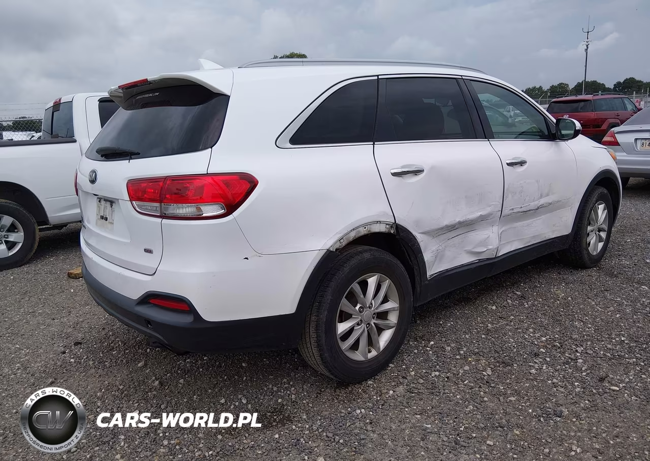 2016 Kia Sorento 2.4L Lx VIN:5XYPG4A35GG047801 - 4