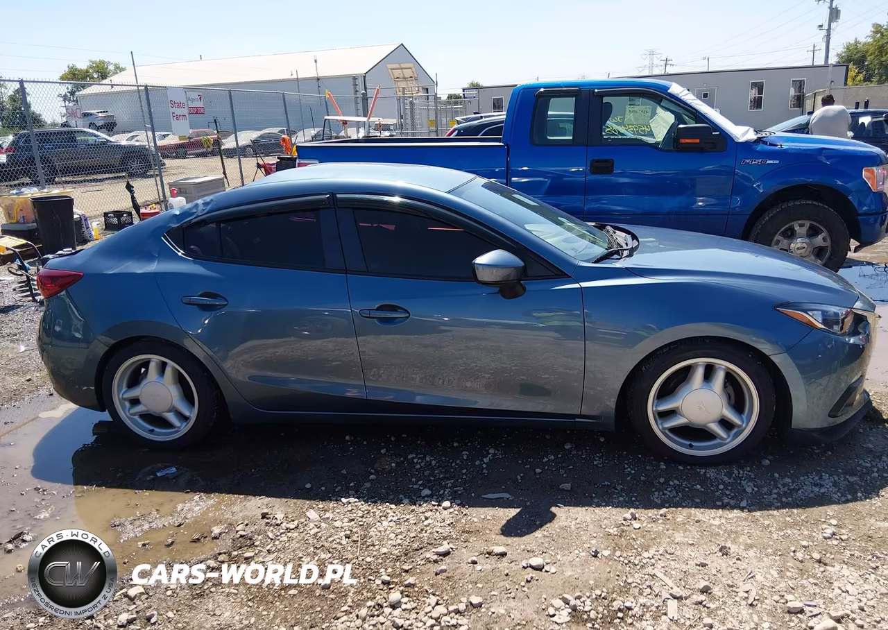2014 Mazda Mazda3 I Sport VIN:JM1BM1U76E1176899 - 13