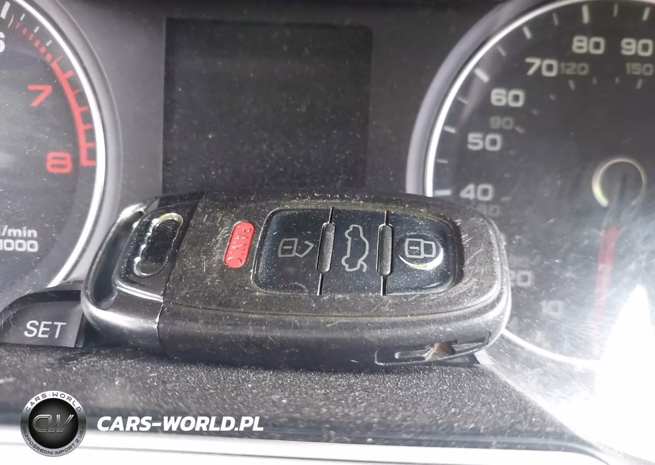 2016 Audi A4 Premium VIN:WAUBFAFL6GN007219 - 11
