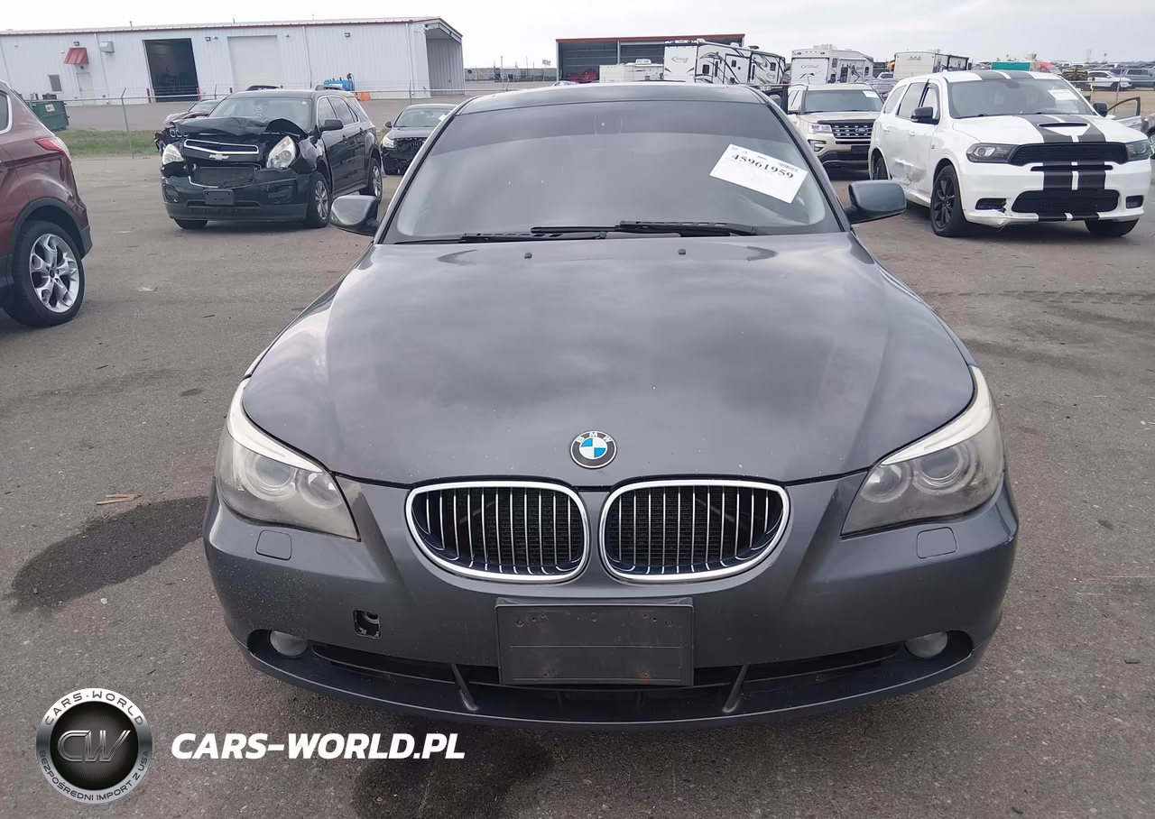 2007 BMW 525Xi VIN:WBANF33577B999340 - 12