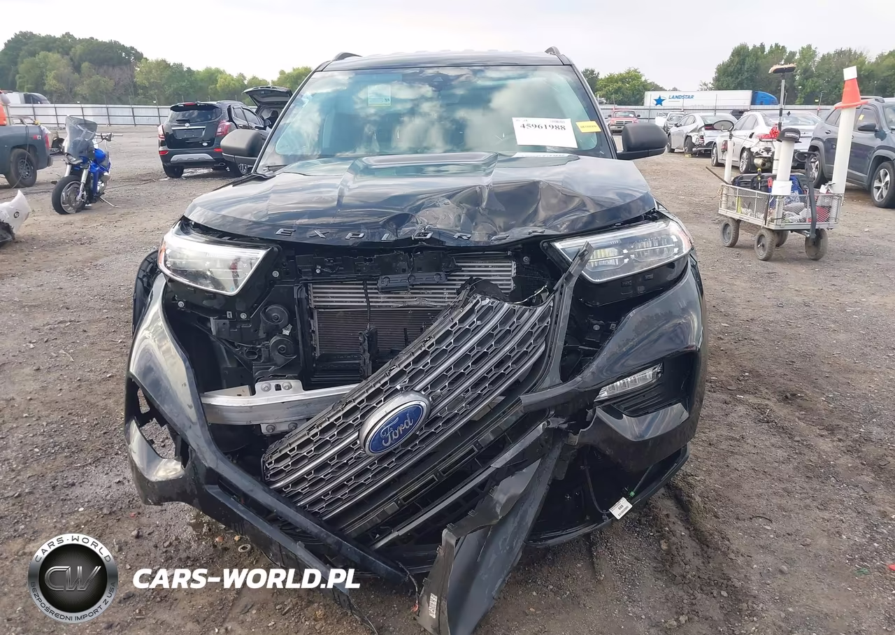 2021 Ford Explorer Xlt VIN:1FMSK8DHXMGA10836 - 12