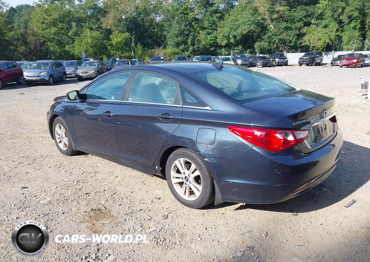 2013 Hyundai Sonata Gls VIN:5NPEB4AC2DH713863 - 3