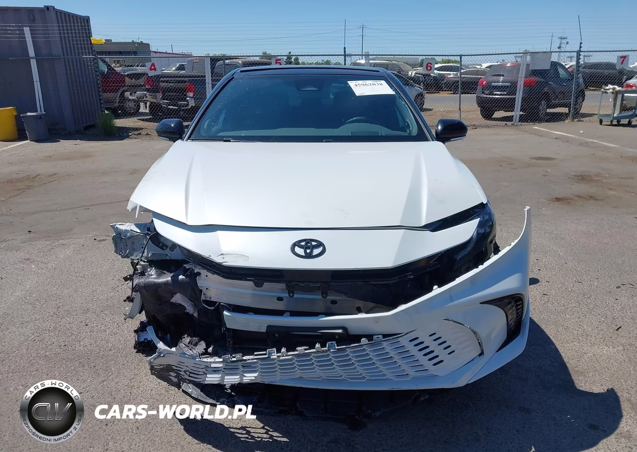 2025 Toyota Camry Xse VIN:4T1DAACK4SU124202 - 12