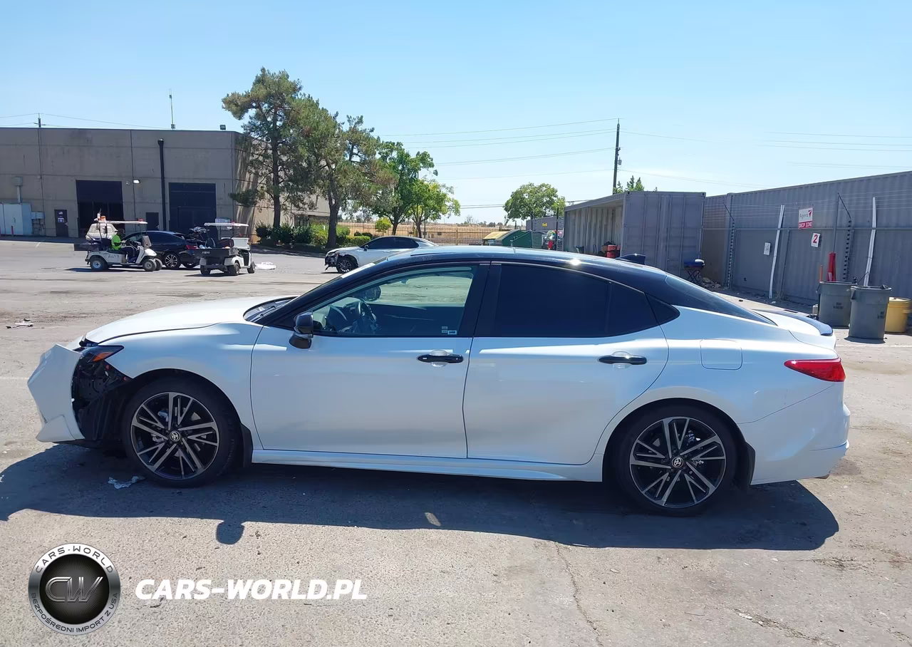 2025 Toyota Camry Xse VIN:4T1DAACK4SU124202 - 14