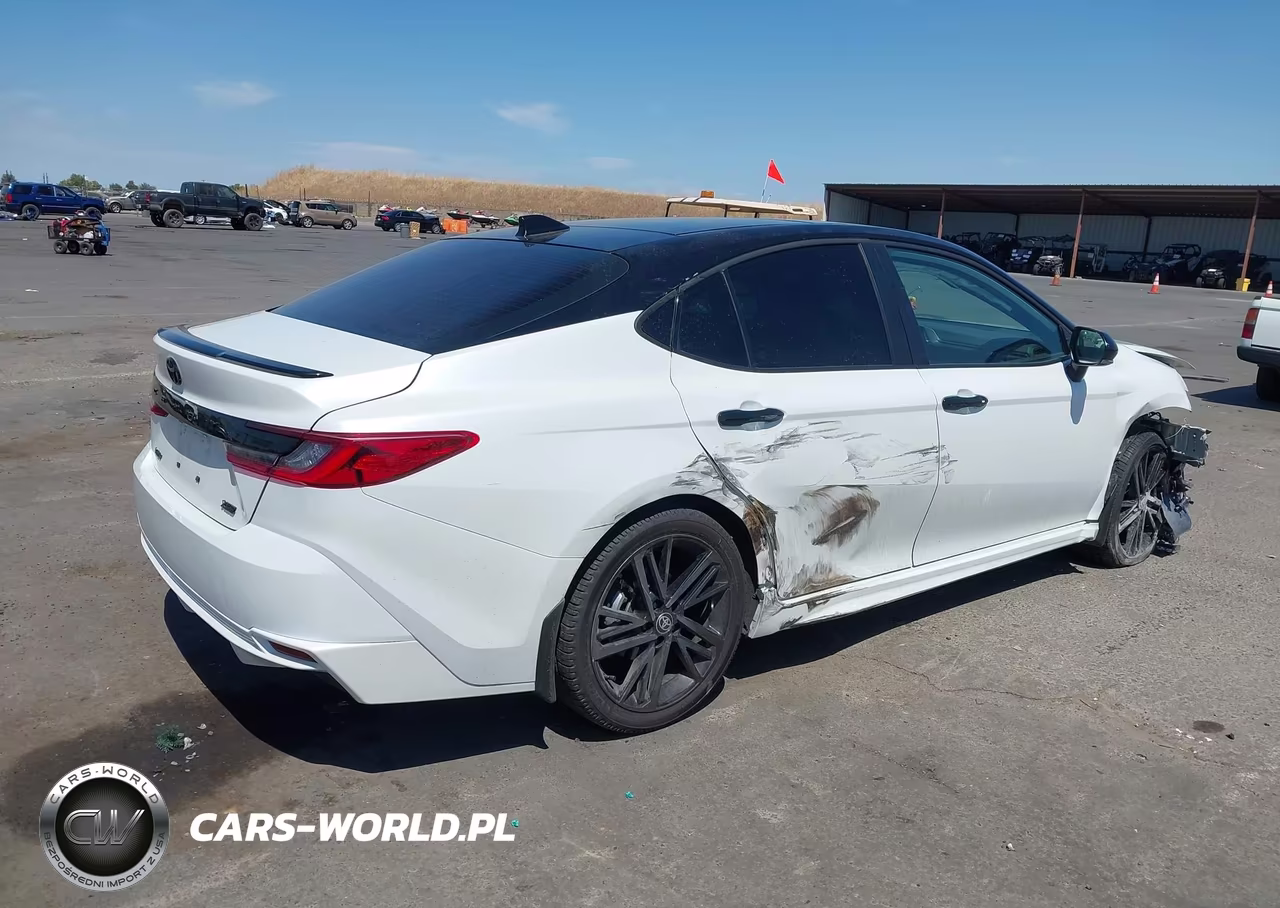 2025 Toyota Camry Xse VIN:4T1DAACK4SU124202 - 4