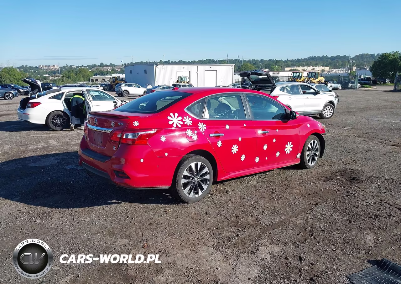 2019 Nissan Sentra Sr VIN:3N1AB7AP3KY307211 - 4