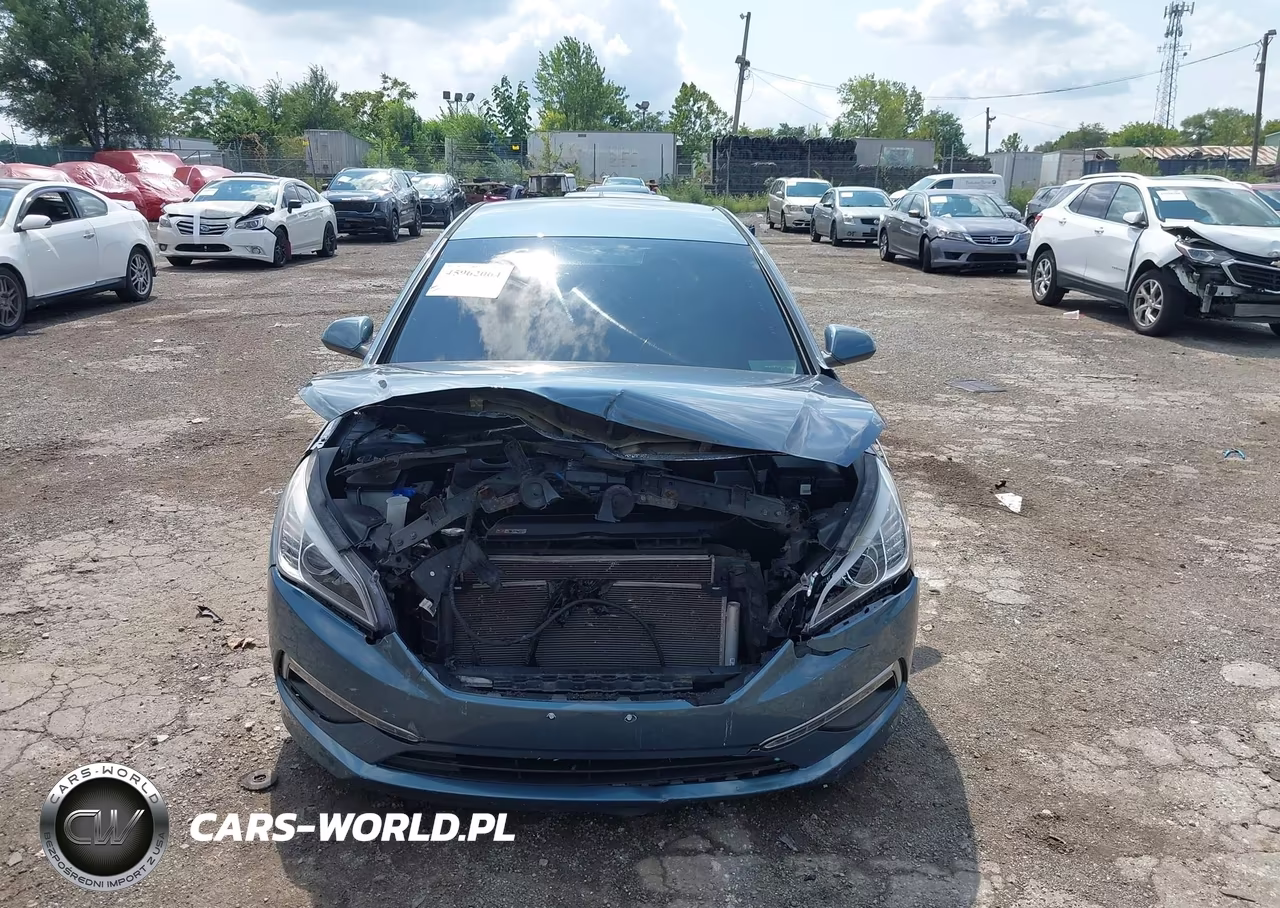 2015 Hyundai Sonata Se VIN:5NPE24AF8FH121929 - 13