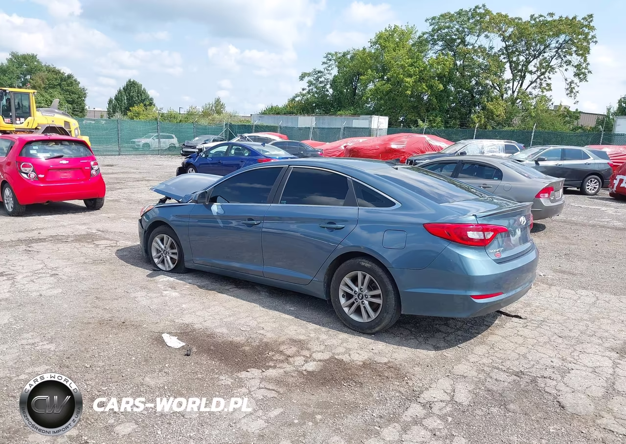 2015 Hyundai Sonata Se VIN:5NPE24AF8FH121929 - 3