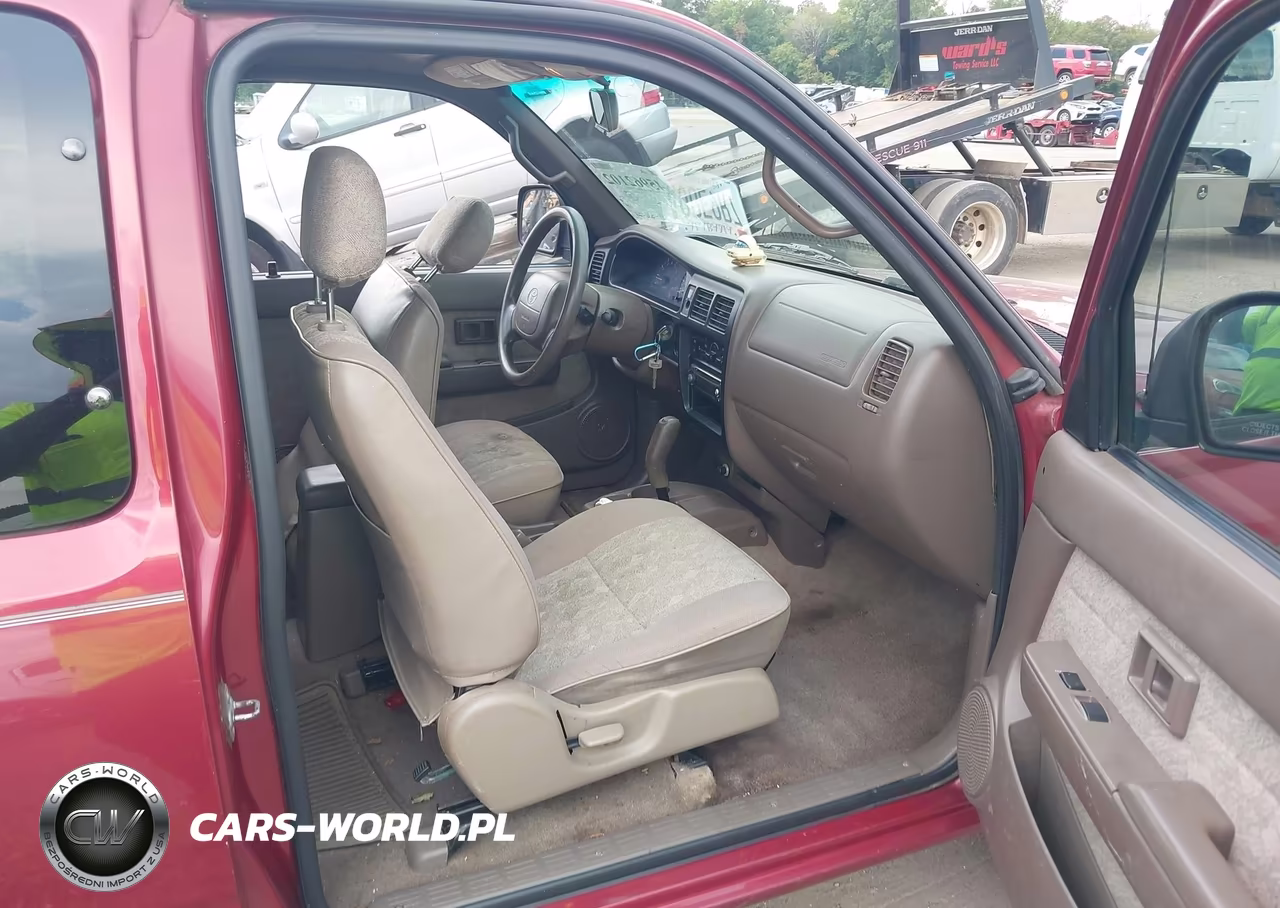 2000 Toyota Tacoma Prerunner V6 VIN:4TASN92N7YZ633427 - 5