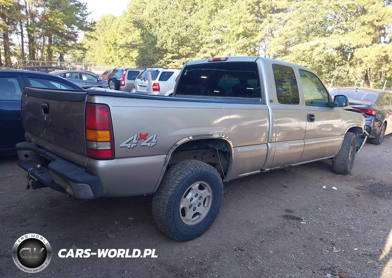 2001 Chevrolet Silverado 1500 VIN:2GCEK19VX11370379 - 4