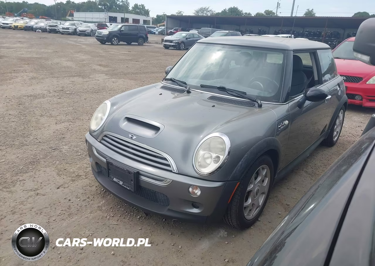 2004 Mini Cooper S VIN:WMWRE33444TD86533 - 2