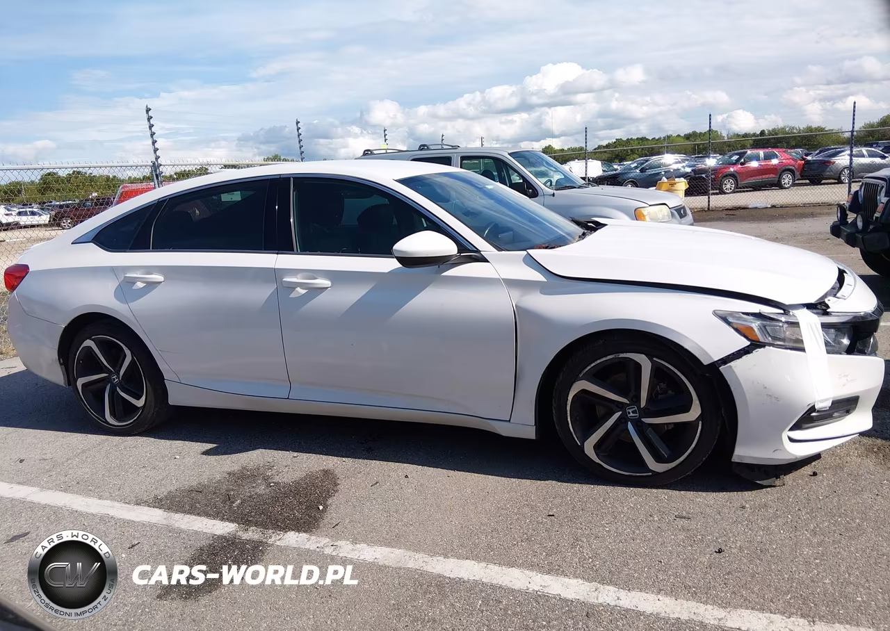 2018 Honda Accord Sport VIN:1HGCV1F33JA194977 - 13