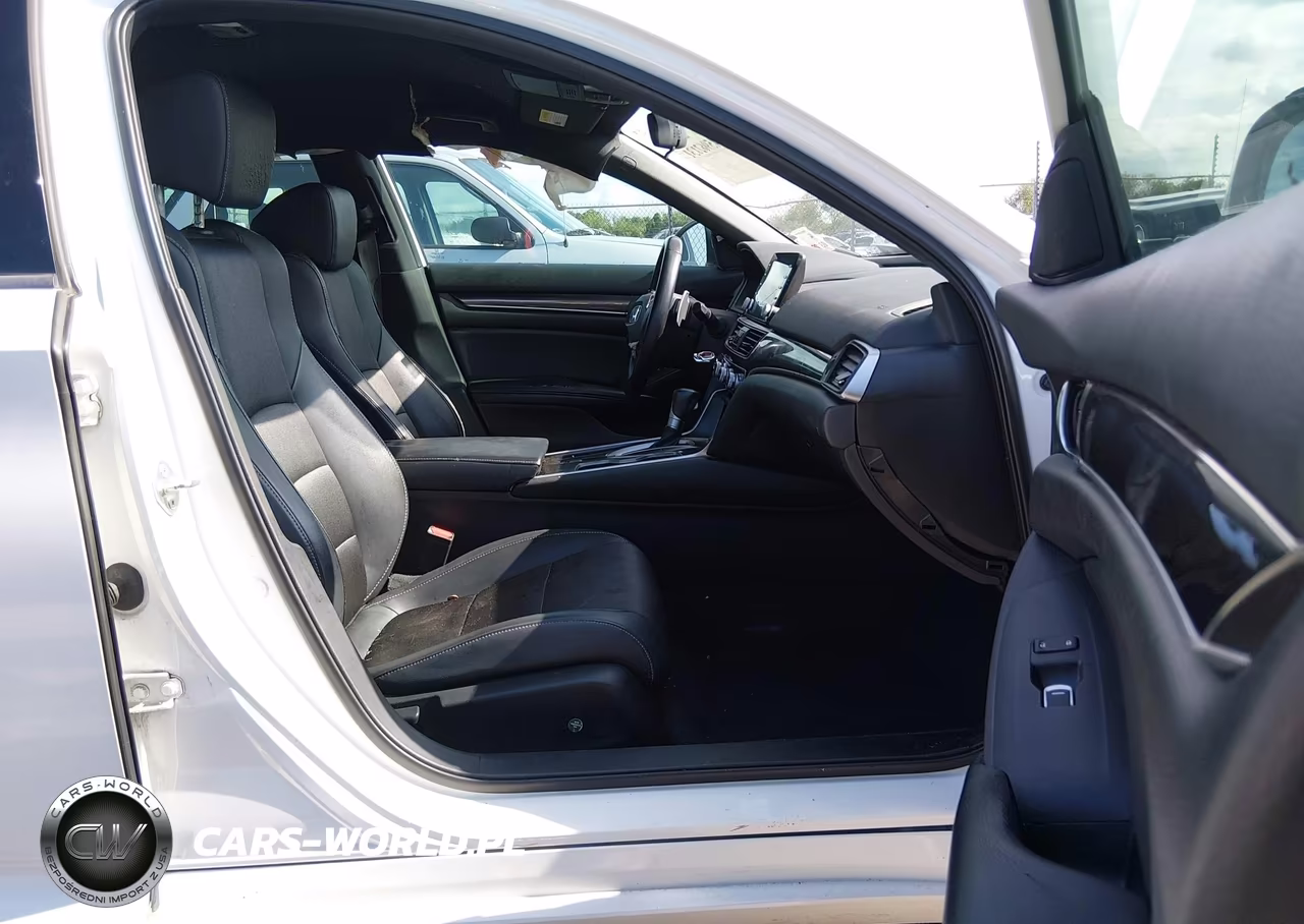 2018 Honda Accord Sport VIN:1HGCV1F33JA194977 - 5