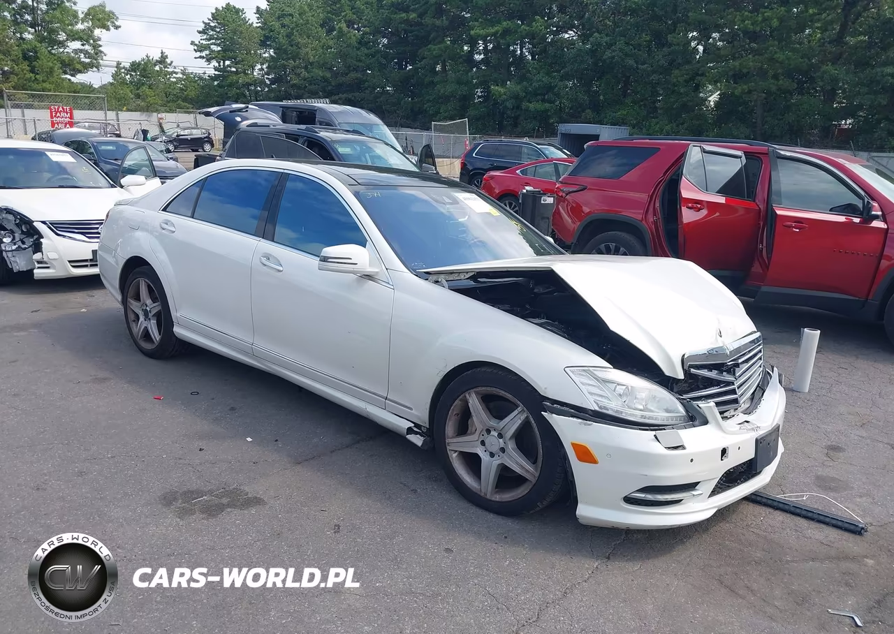 2011 Mercedes-Benz S 550 4Matic