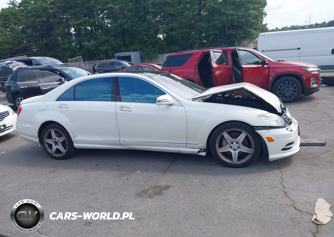 2011 Mercedes-Benz S 550 4Matic VIN:WDDNG8GB4BA365212 - 13