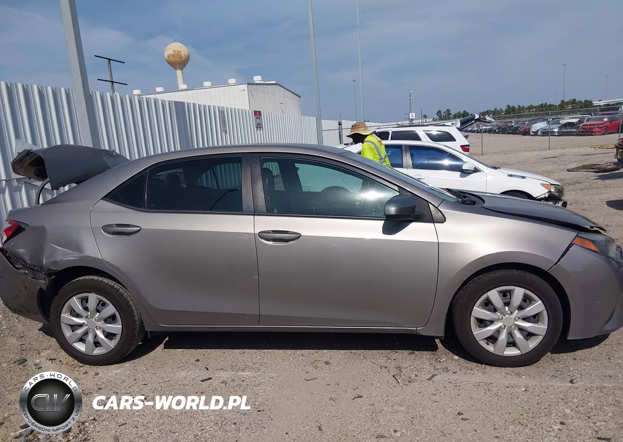 2016 Toyota Corolla Le VIN:5YFBURHE4GP447335 - 13