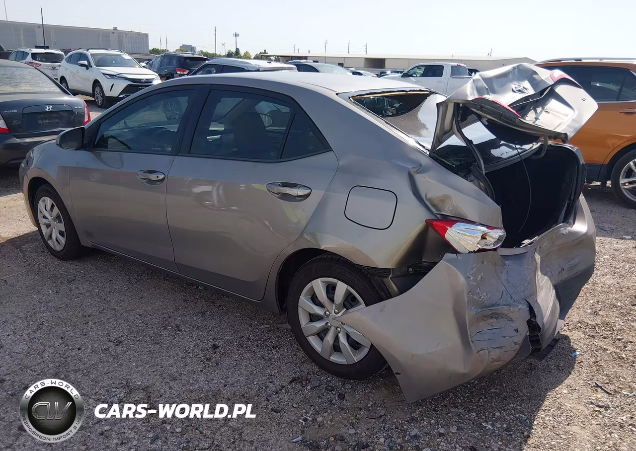 2016 Toyota Corolla Le VIN:5YFBURHE4GP447335 - 3