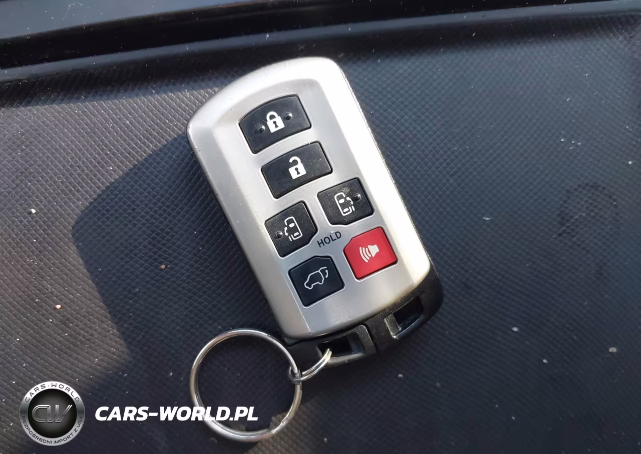 2020 Toyota Sienna Xle VIN:5TDDZ3DC0LS228076 - 11