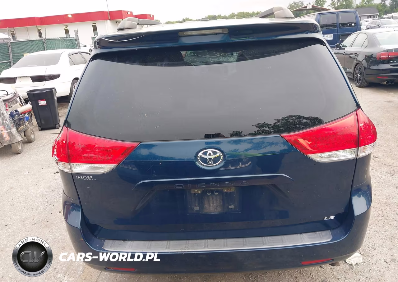 2012 Toyota Sienna Le V6 8 Passenger VIN:5TDKK3DC1CS199649 - 16