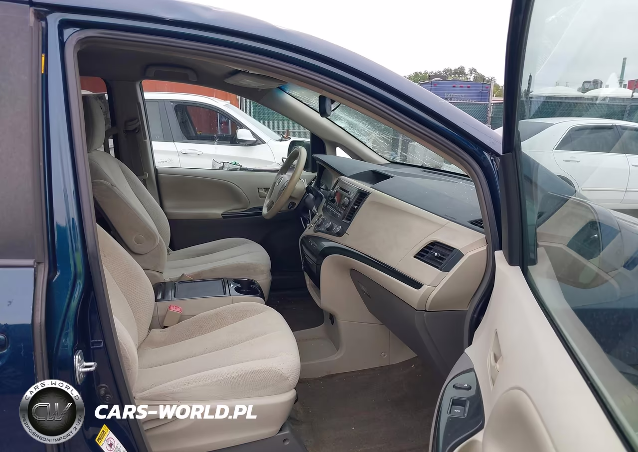 2012 Toyota Sienna Le V6 8 Passenger VIN:5TDKK3DC1CS199649 - 5