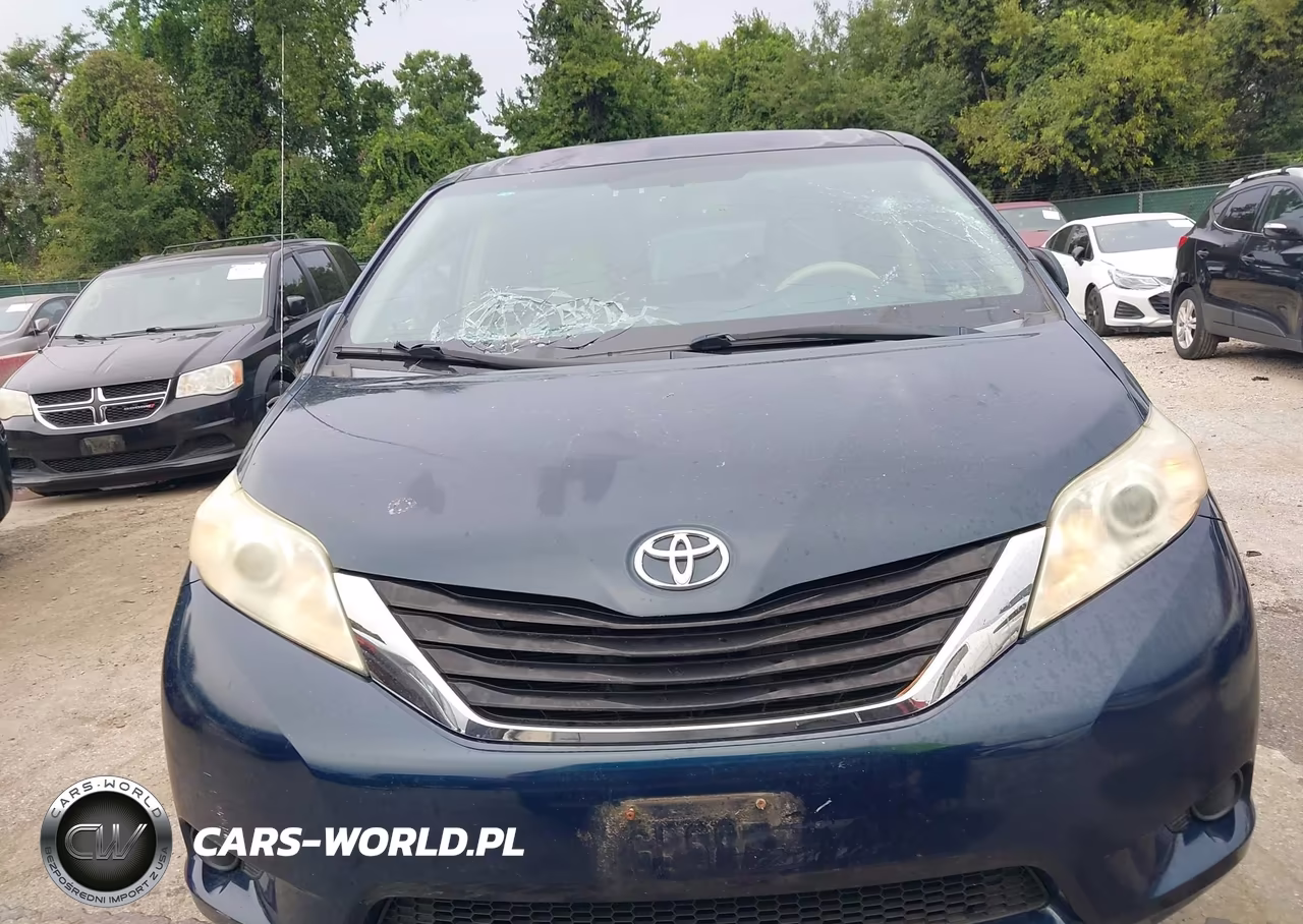 2012 Toyota Sienna Le V6 8 Passenger VIN:5TDKK3DC1CS199649 - 6
