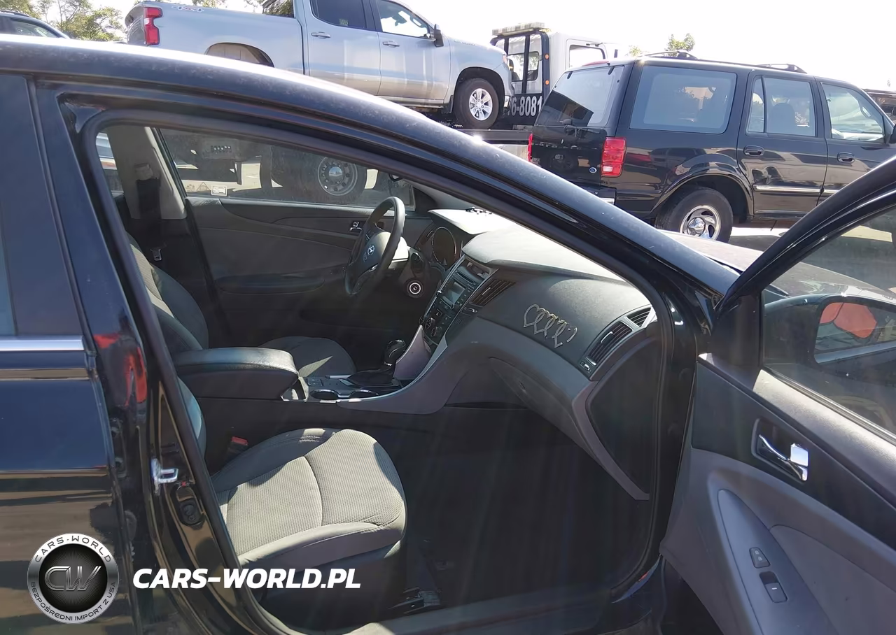 2014 Hyundai Sonata Gls VIN:5NPEB4AC2EH936471 - 4