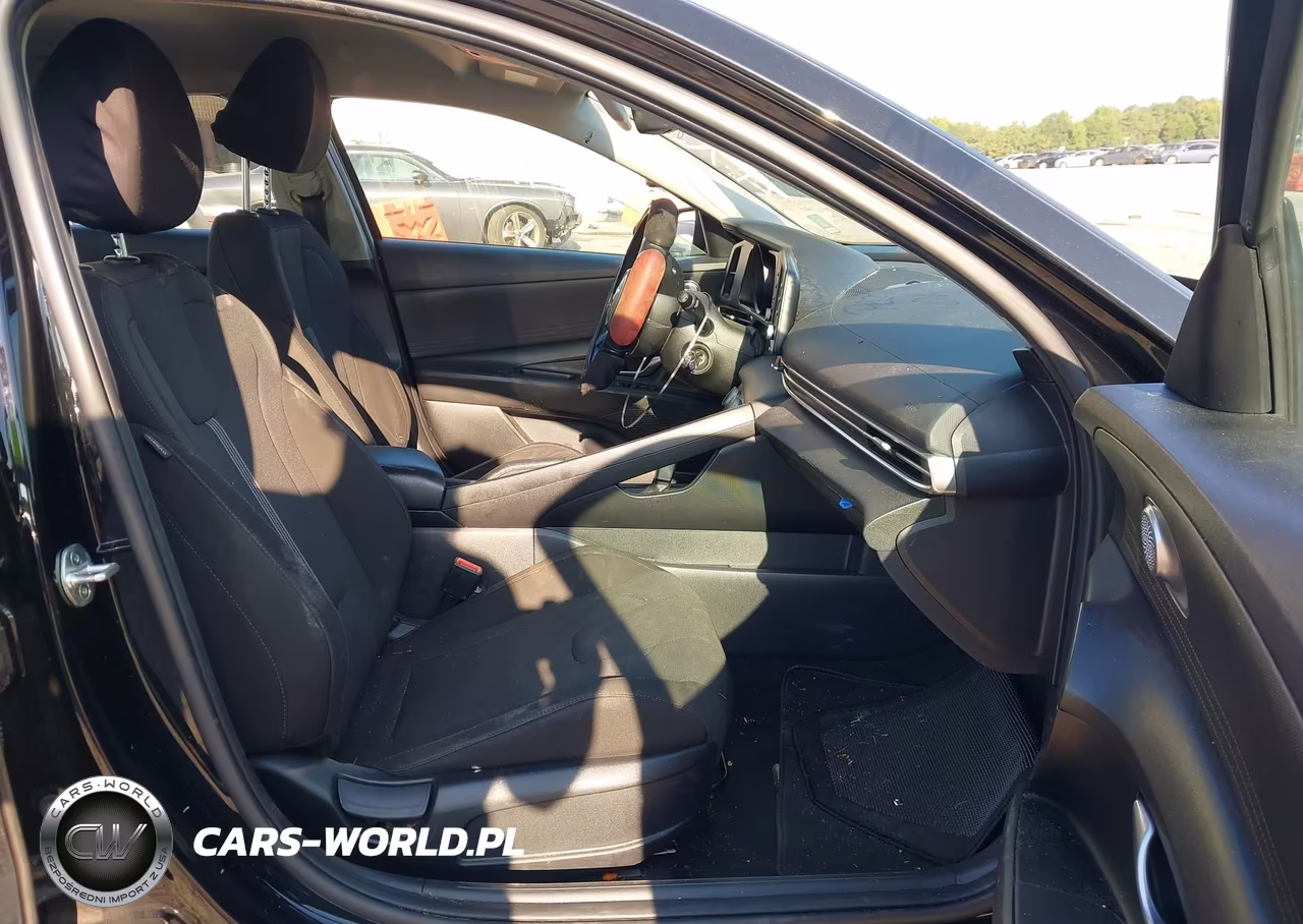 2022 Hyundai Elantra Se VIN:KMHLL4AG9NU324695 - 5